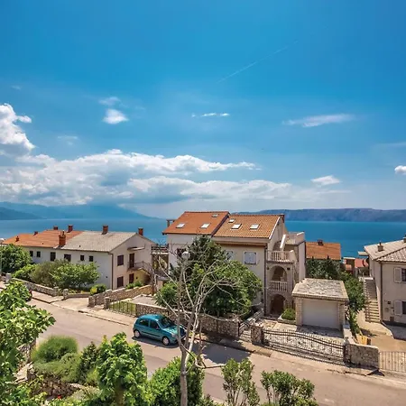 Apartament Gorgeous In Novi Vinodolski